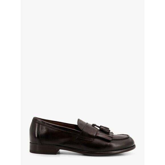 Doucal's Men Leather Loafer With Iconic Tassels